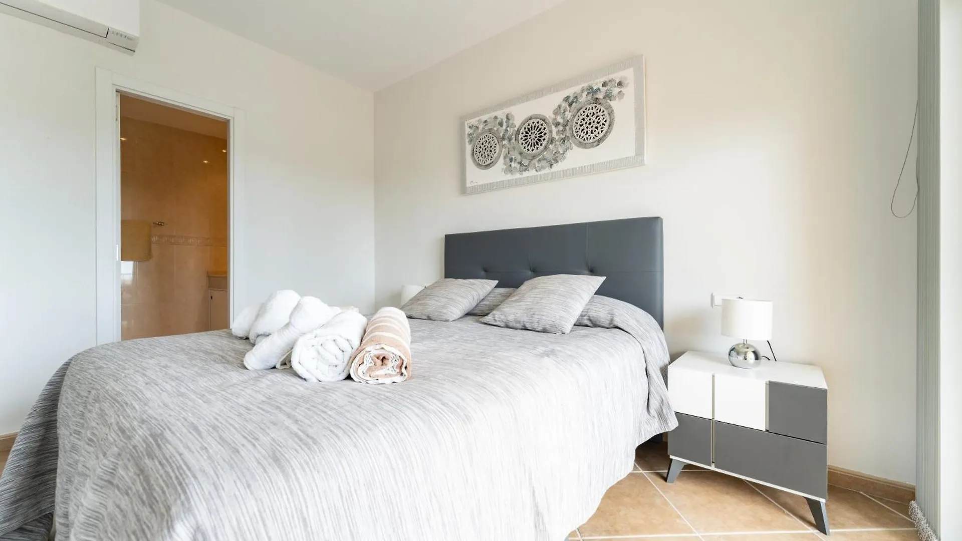 מיחאס Private Villa Vista Verde Seaviews